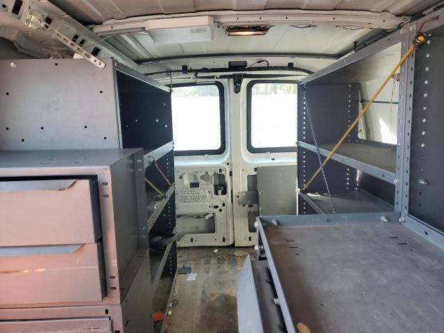 1GCWGFCA4D1904057 - 2013 CHEVROLET EXPRESS G2 WHITE photo 10