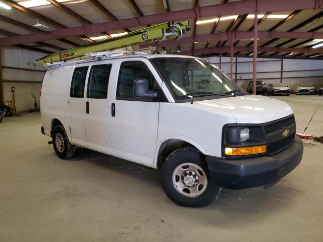 1GCWGFCA4D1904057 - 2013 CHEVROLET EXPRESS G2 WHITE photo 4