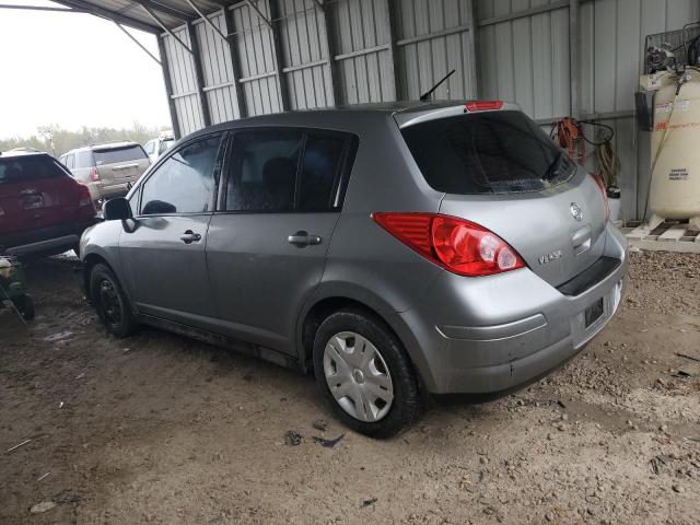 3N1BC1CP0BL437729 - 2011 NISSAN VERSA S GRAY photo 2