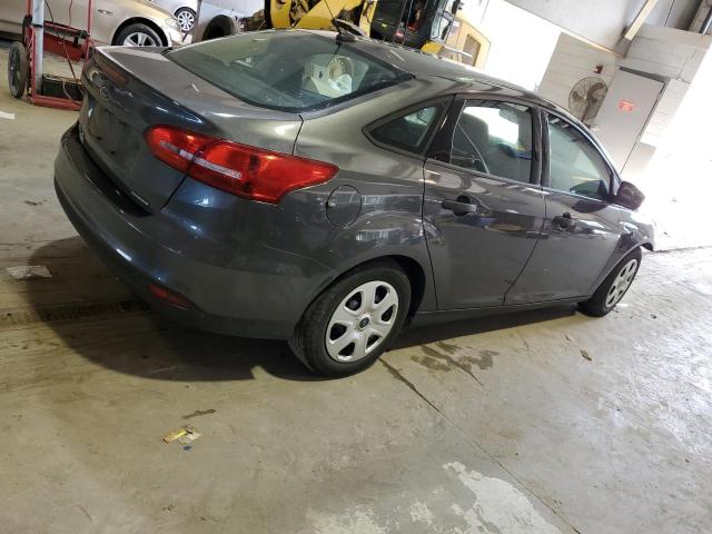 1FADP3E26FL259940 - 2015 FORD FOCUS S GRAY photo 3