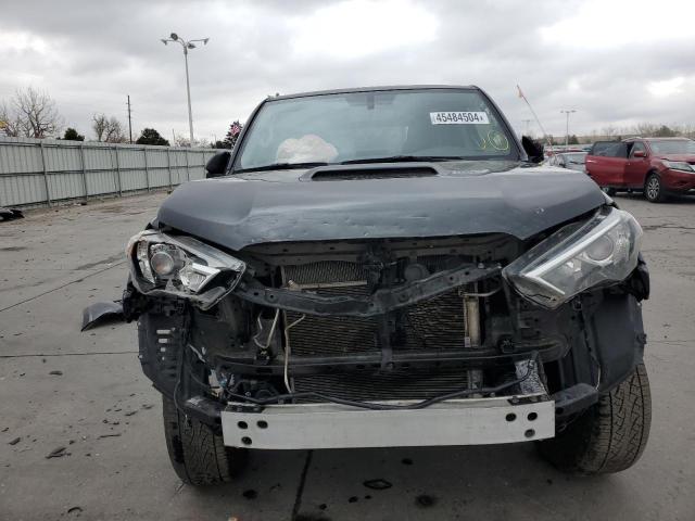 JTEBU5JR4J5518734 - 2018 TOYOTA 4RUNNER SR5/SR5 PREMIUM 黑色 照片 5
