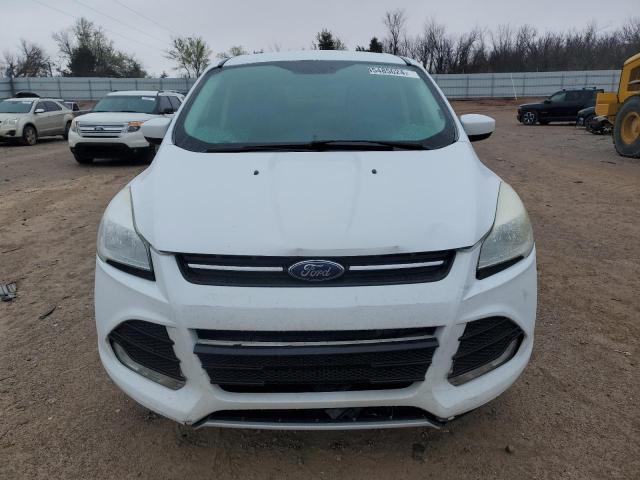 1FMCU0G71GUC88792 - 2016 FORD ESCAPE SE WHITE photo 5