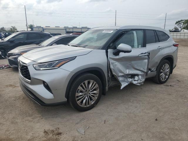 5TDKDRAH3PS515930 - 2023 TOYOTA HIGHLANDER L SILVER photo 1