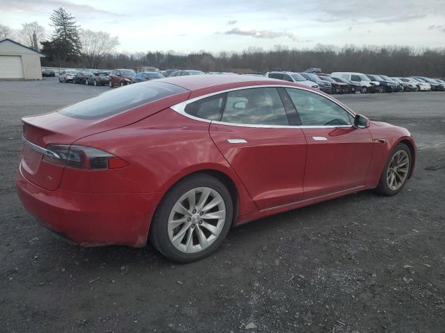 5YJSA1E17GF170638 - 2016 TESLA MODEL S RED photo 3