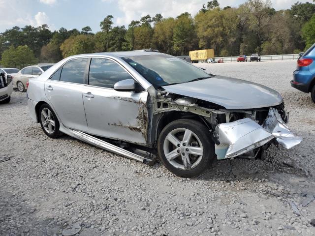 4T1BF1FK0DU699565 - 2013 TOYOTA CAMRY L SILVER photo 4