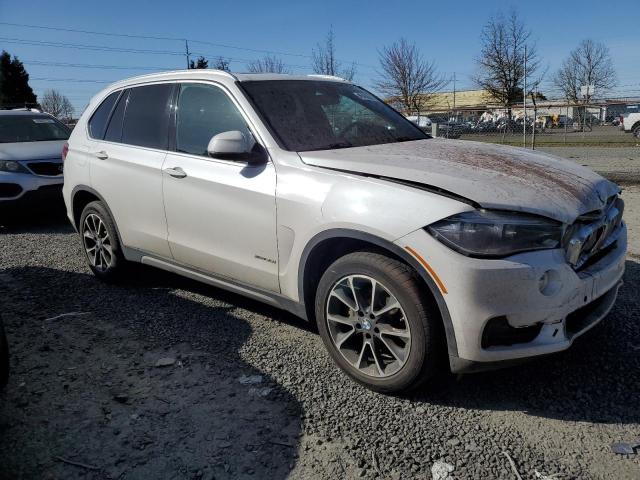 5UXKR0C57H0V66740 - 2017 BMW X5 XDRIVE35I WHITE photo 4