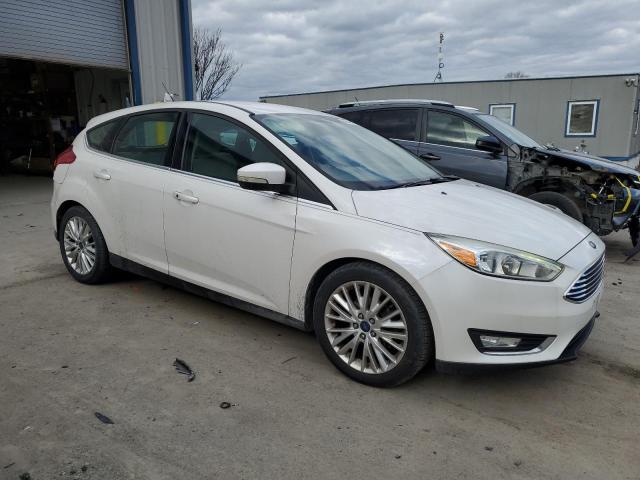 1FADP3N20FL344790 - 2015 FORD FOCUS TITANIUM WHITE photo 4