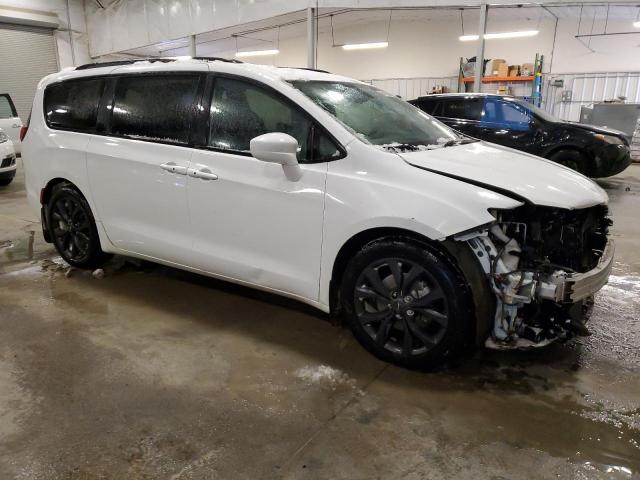 2C4RC1EG4KR582218 - 2019 CHRYSLER PACIFICA TOURING L PLUS WHITE photo 4