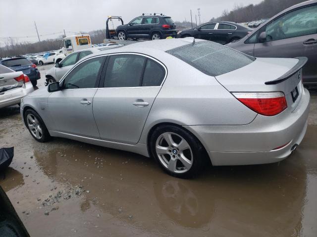 WBANV93558CW56902 - 2008 BMW 535 XI SILVER photo 2