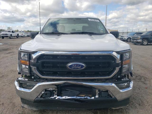 1FTEW1C89PKE77942 - 2023 FORD F150 SUPERCREW WHITE photo 5