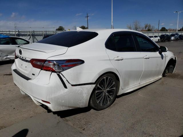 4T1G11AK1LU933187 - 2020 TOYOTA CAMRY SE WHITE photo 3