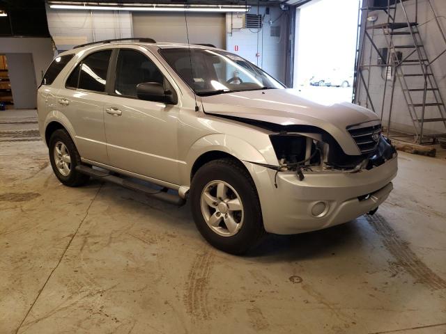 KNDJD735785828165 - 2008 KIA SORENTO EX SILVER photo 4