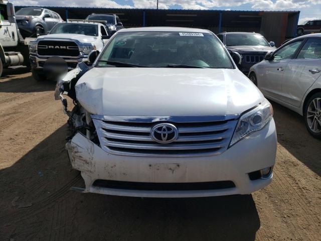 4T1BK3DB1CU464844 - 2012 TOYOTA AVALON BASE WHITE photo 5