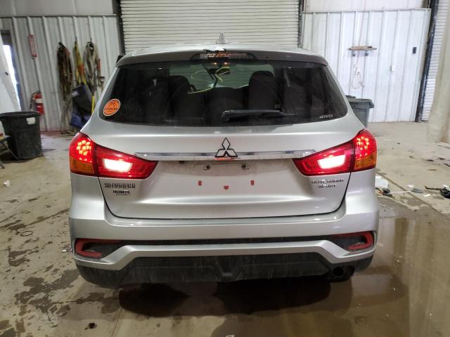 JA4AR3AU6JU004488 - 2018 MITSUBISHI OUTLANDER ES SILVER photo 6