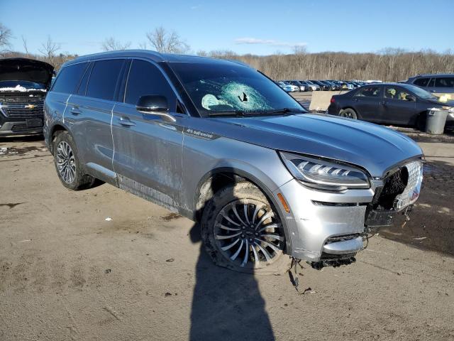 5LM5J7XC2RGL06738 - 2024 LINCOLN AVIATOR RESERVE Argent photo 4