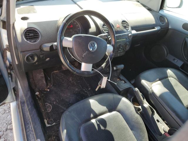 3VWRG3AL5AM005638 - 2010 VOLKSWAGEN NEW BEETLE Blau Foto 8