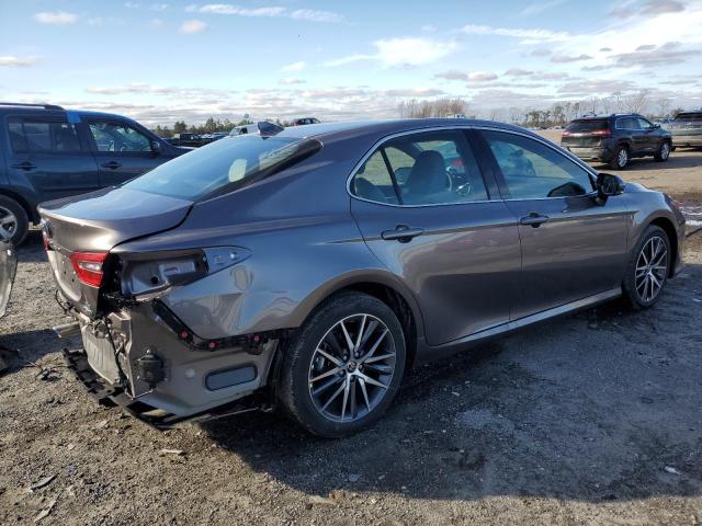 4T1F31AK2RU073475 - 2024 TOYOTA CAMRY XLE GRAY photo 3