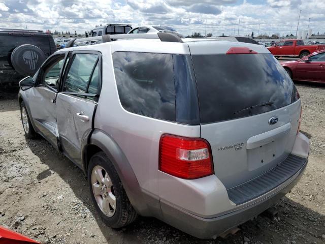 1FMDK05135GA42797 - 2005 FORD FREESTYLE SEL SILVER photo 2