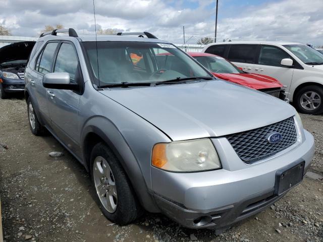 1FMDK05135GA42797 - 2005 FORD FREESTYLE SEL SILVER photo 4