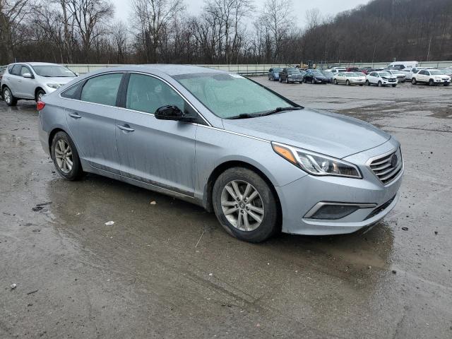 5NPE24AF1HH583333 - 2017 HYUNDAI SONATA SE SILVER photo 4