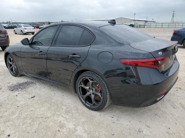 ZARFAEENXJ7567355 - 2018 ALFA ROMEO GIULIA TI Q4 BLACK photo 2