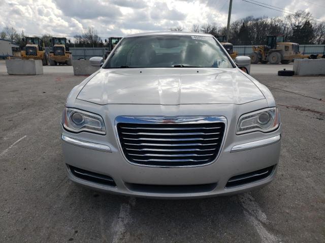 2C3CCAAG1CH104538 - 2012 CHRYSLER 300C SILVER photo 5