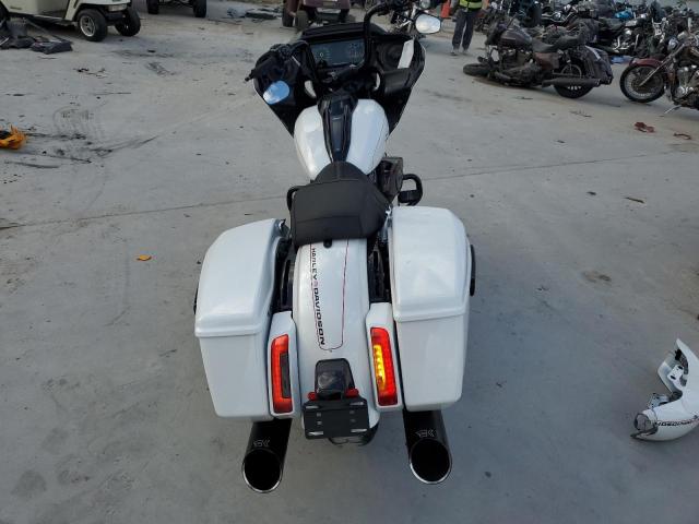 1HD1KH714RB657685 - 2024 HARLEY-DAVIDSON FLTRX 白色 照片 4