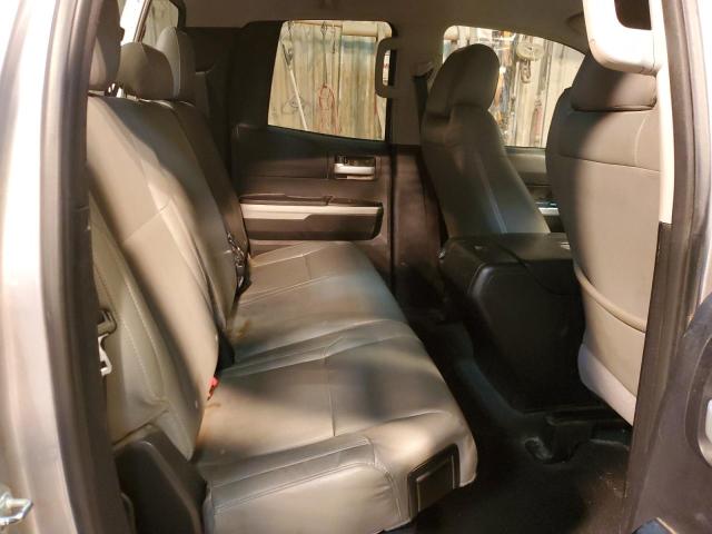 5TFUW5F12FX468891 - 2015 TOYOTA TUNDRA DOUBLE CAB SR/SR5 SILVER photo 10