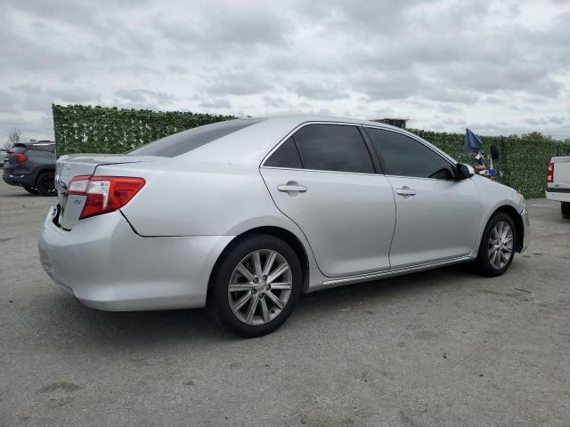 4T4BF1FKXCR168376 - 2012 TOYOTA CAMRY BASE SILVER photo 3