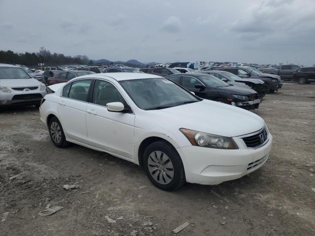 1HGCP26379A182861 - 2009 HONDA ACCORD LX WHITE photo 4