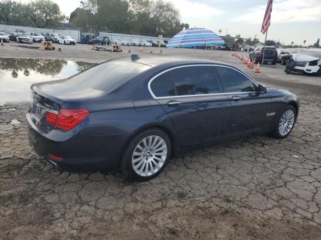 WBAKC8C5XCC436635 - 2012 BMW 750 LXI BLUE photo 3