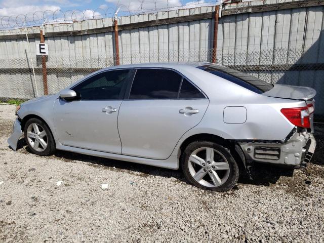 4T1BF1FK1CU049626 - 2012 TOYOTA CAMRY BASE SILVER photo 2