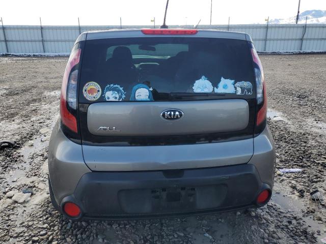 KNDJN2A29F7143627 - 2015 KIA SOUL GRAY photo 6