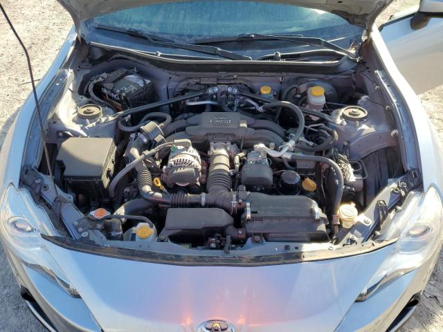 JF1ZNAA12F9713207 - 2015 TOYOTA SCION FR-S 银色 照片 11