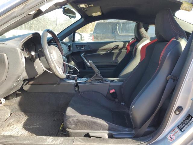 JF1ZNAA12F9713207 - 2015 TOYOTA SCION FR-S 银色 照片 7