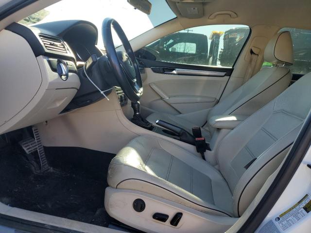 1VWDT7A36HC041511 - 2017 VOLKSWAGEN PASSAT R-LINE Սպիտակ լուսանկար 7