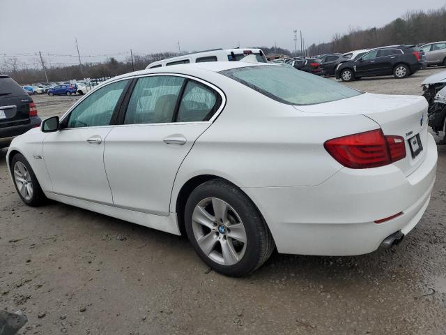 WBAXH5C56DDW12839 - 2013 BMW 528 XI WHITE photo 2