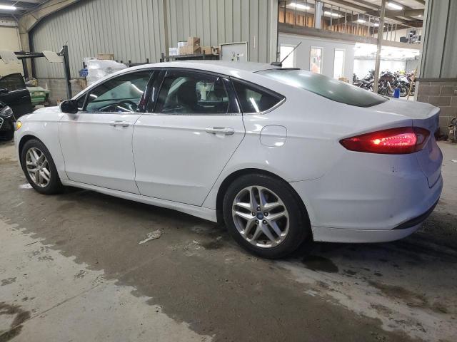 3FA6P0H71DR189129 - 2013 FORD FUSION SE WHITE photo 2