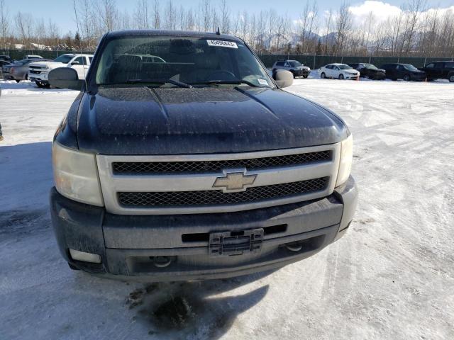 3GCPKTE39BG132136 - 2011 CHEVROLET SILVERADO K1500 LTZ BLUE photo 5