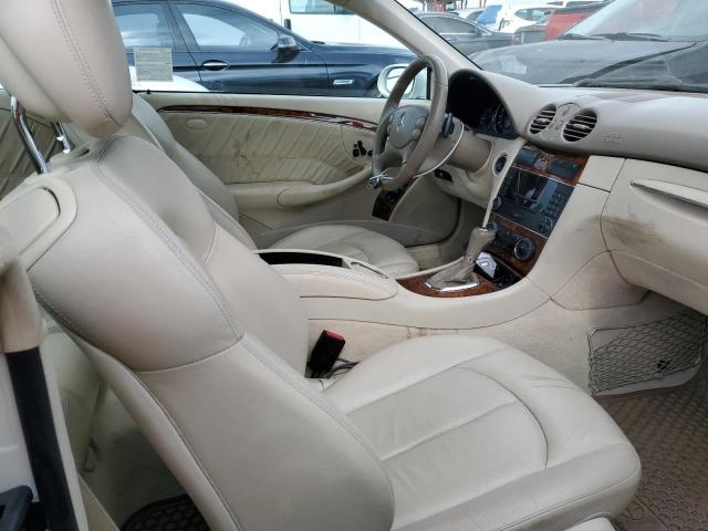 WDBTJ56H69F267754 - 2009 MERCEDES-BENZ CLK 350 WHITE photo 10