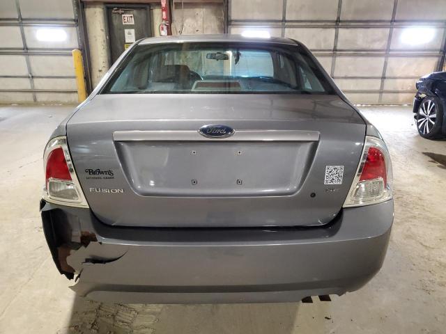 3FAFP07Z56R176776 - 2006 FORD FUSION SE GRAY photo 6