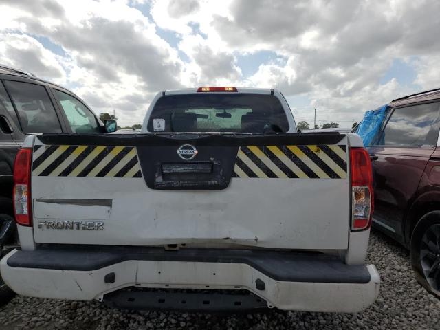 1N6BD0CT9JN762845 - 2018 NISSAN FRONTIER S WHITE photo 6