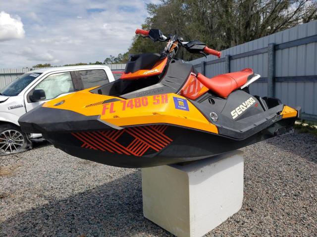 YDV70344K819 - 2019 YDV JET SKI TWO TONE photo 2