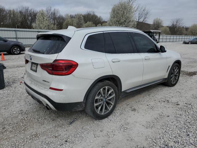 5UXTR9C59KLE20681 - 2019 BMW X3 XDRIVE30I CREAM photo 3