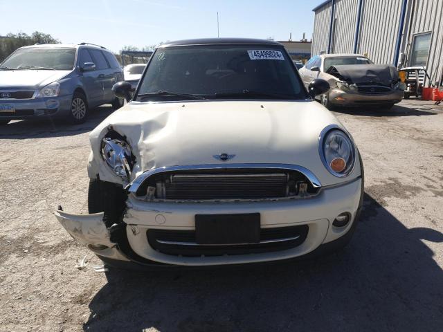 WMWSU3C50BT097625 - 2011 MINI COOPER WHITE photo 5