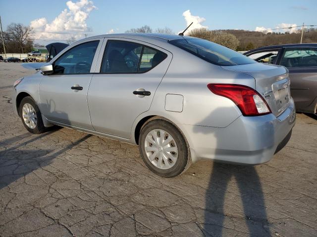 3N1CN7AP3GL883952 - 2016 NISSAN VERSA S SILVER photo 2