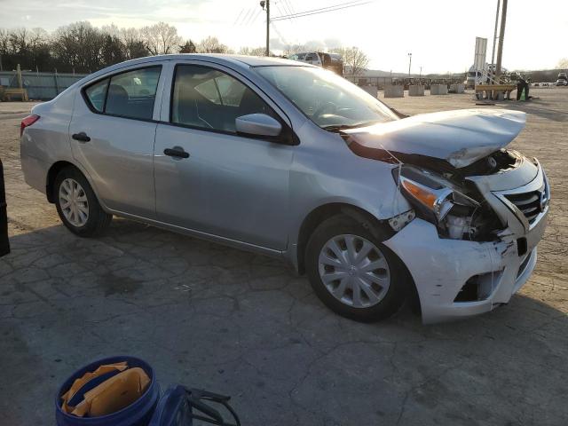 3N1CN7AP3GL883952 - 2016 NISSAN VERSA S SILVER photo 4