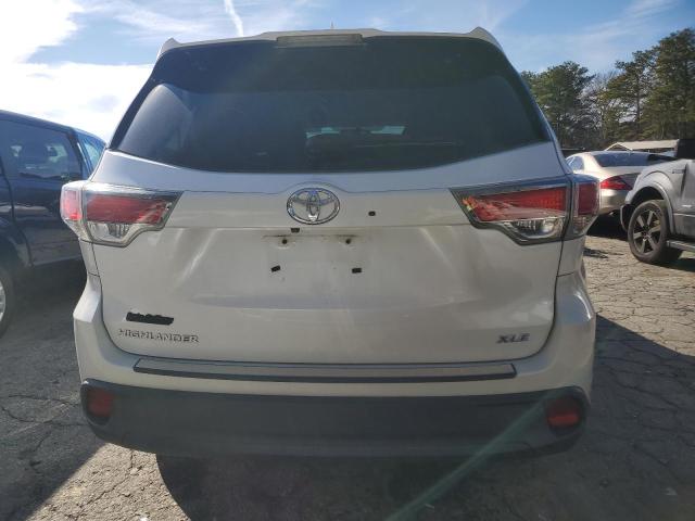 5TDKKRFH4GS153086 - 2016 TOYOTA HIGHLANDER XLE 白色 照片 6