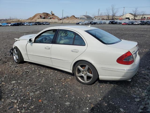 WDBUF56X99B422995 - 2009 MERCEDES-BENZ E 350 WHITE photo 2