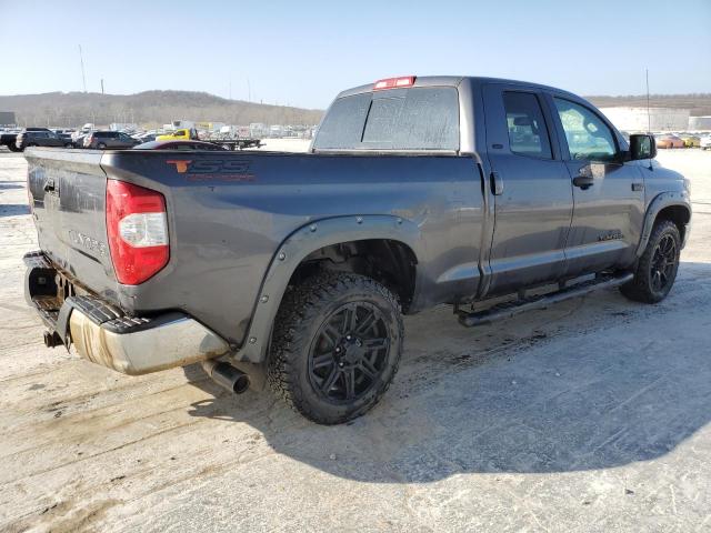 5TFUW5F11JX693473 - 2018 TOYOTA TUNDRA DOUBLE CAB SR/SR5 GRAY photo 3